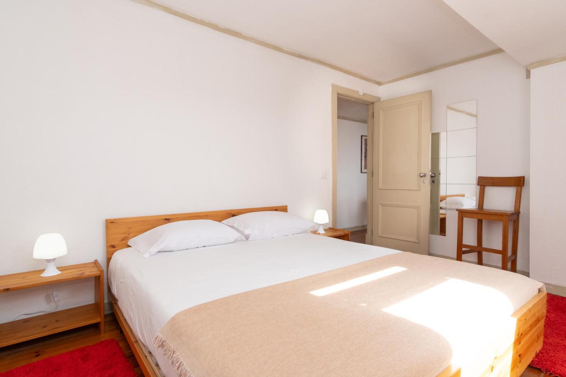 Ttl126 - Apartamento Em Alfama Lisbona Esterno foto
