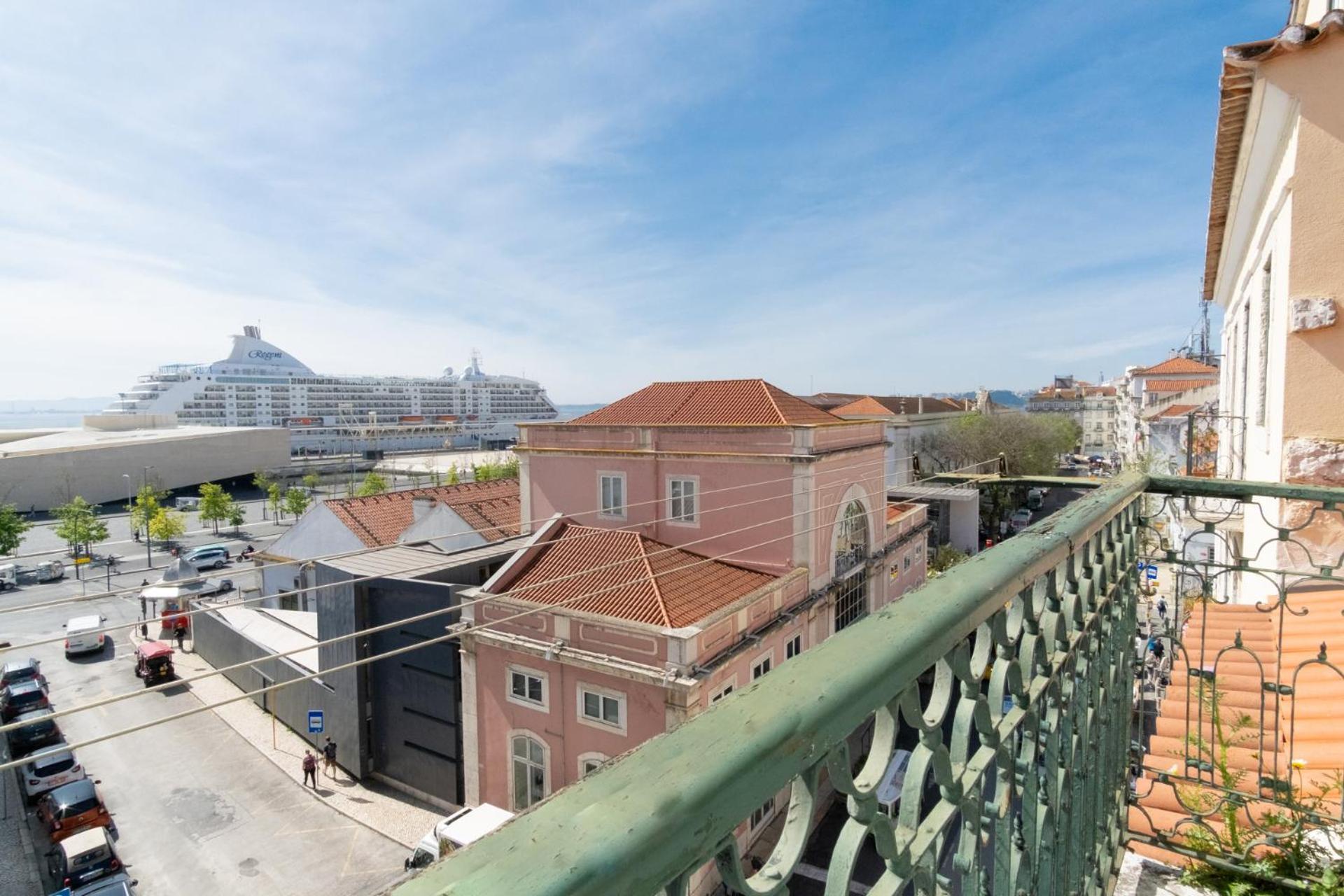 Ttl126 - Apartamento Em Alfama Lisbona Esterno foto
